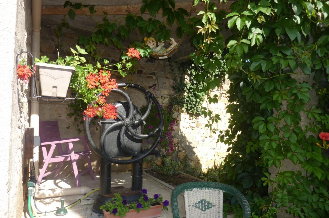 La Maison De Roussi Nonette Exteriér fotografie